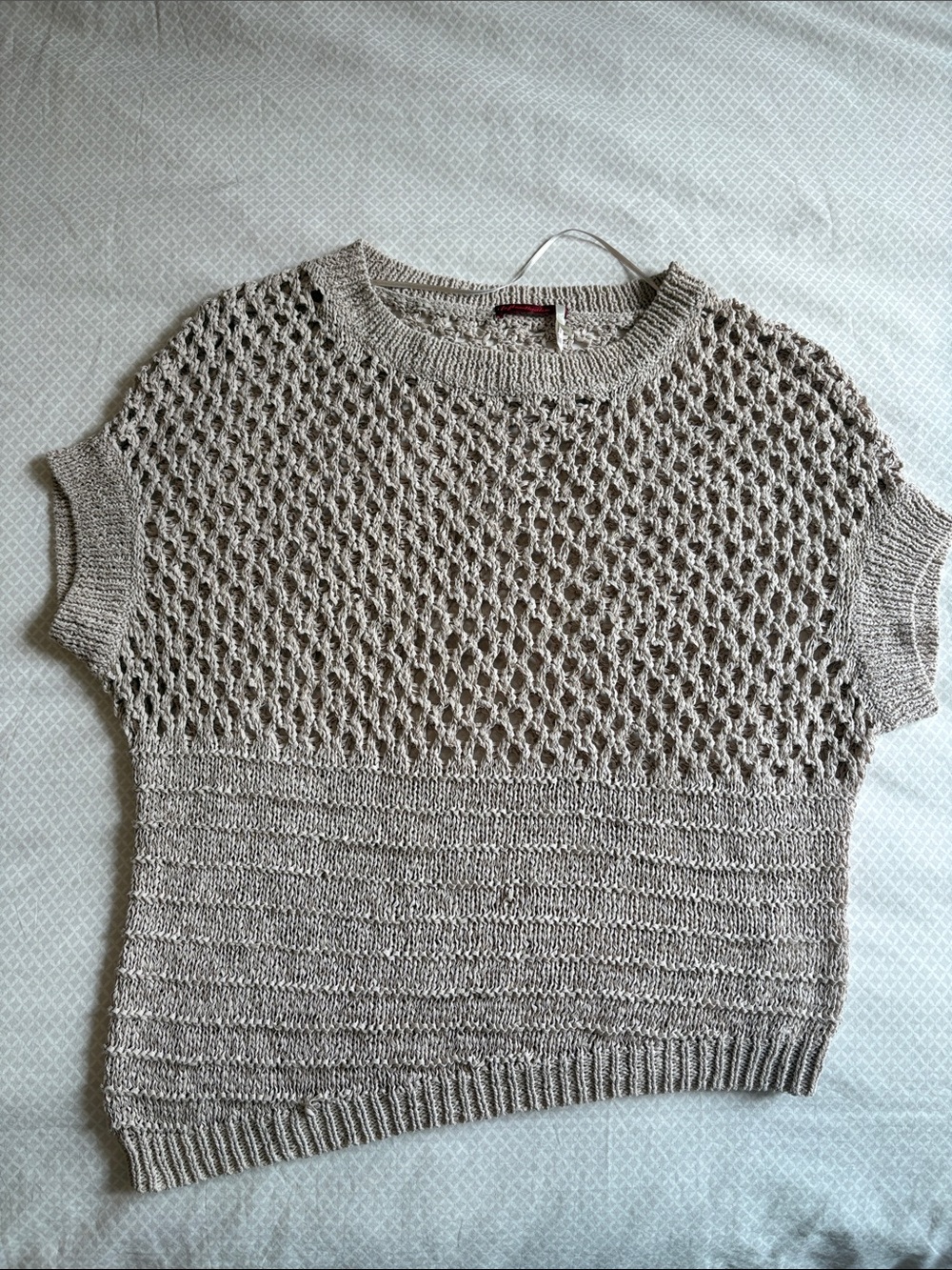 Knit Openwork Short-Sleeve Sweater in Light Taupe